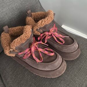 UGG ankle booties brown platform size 7.5